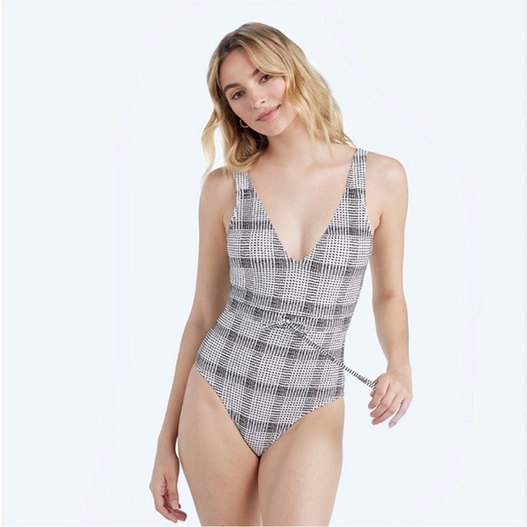Summersalt The Tie Waist Backflip Plaid - Picture 1 of 5